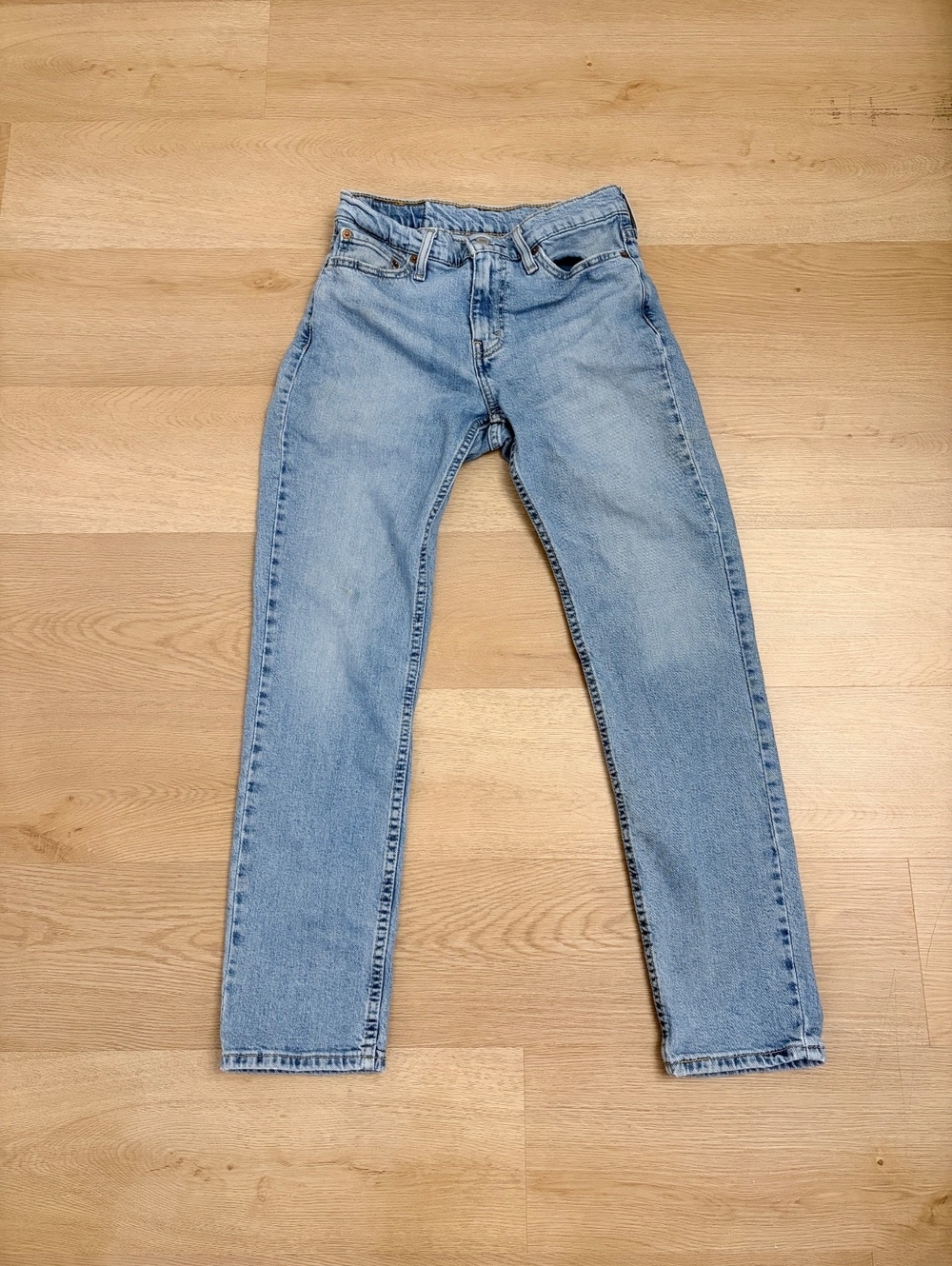 Levi’s 511 Slim Fit Jeans – Men’s 30x30 Light Wash Denim